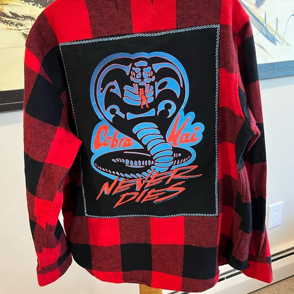 UPCYCLED YOUTH OOAK HANDCRAFTED COBRA KAI FLANNEL BUTTON SHIRT SIZE 8 - Picture 2 of 11